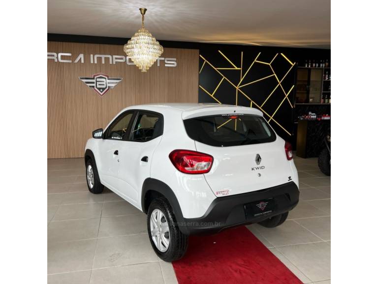 RENAULT - KWID - 2021/2012 - Branca - R$ 53.900,00