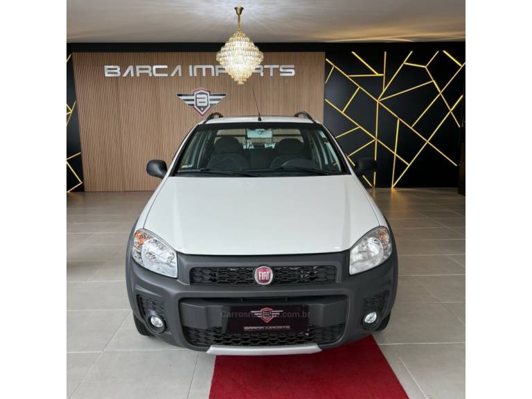 FIAT - STRADA - 2016/2017 - Branca - R$ 67.900,00