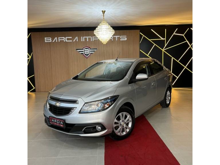 CHEVROLET - PRISMA - 2014/2015 - Prata - R$ 53.900,00