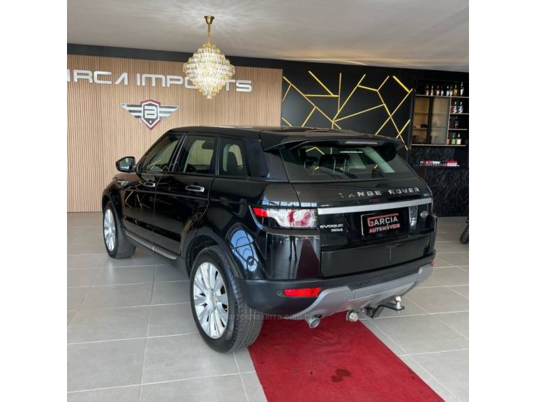 LAND ROVER - RANGE ROVER EVOQUE - 2014/2015 - Preta - R$ 139.900,00