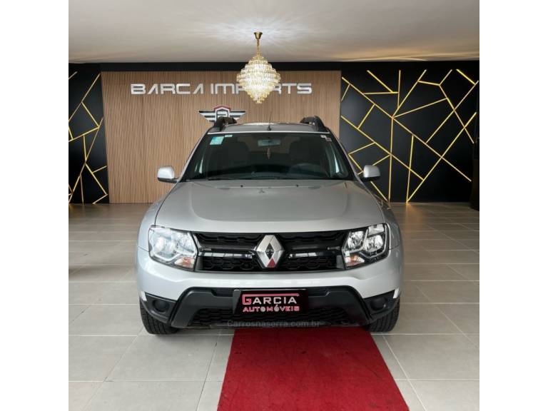 RENAULT - DUSTER - 2016/2017 - Prata - R$ 69.900,00