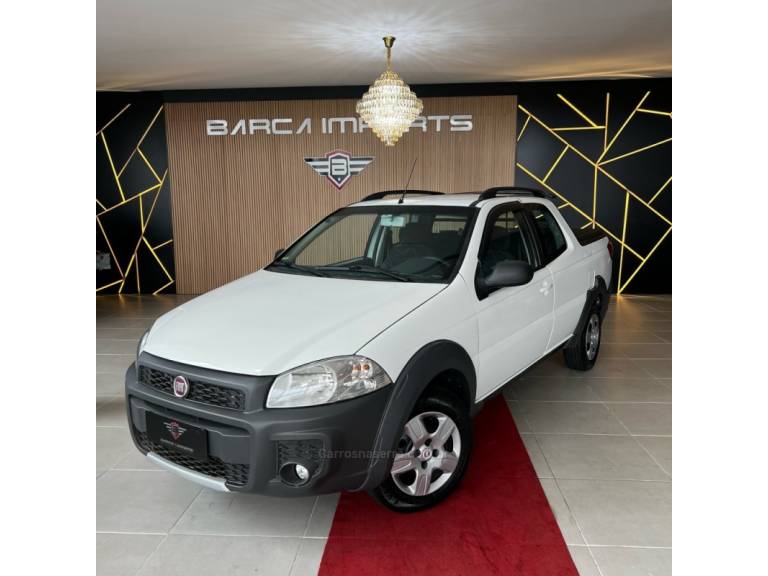 FIAT - STRADA - 2016/2017 - Branca - R$ 67.900,00