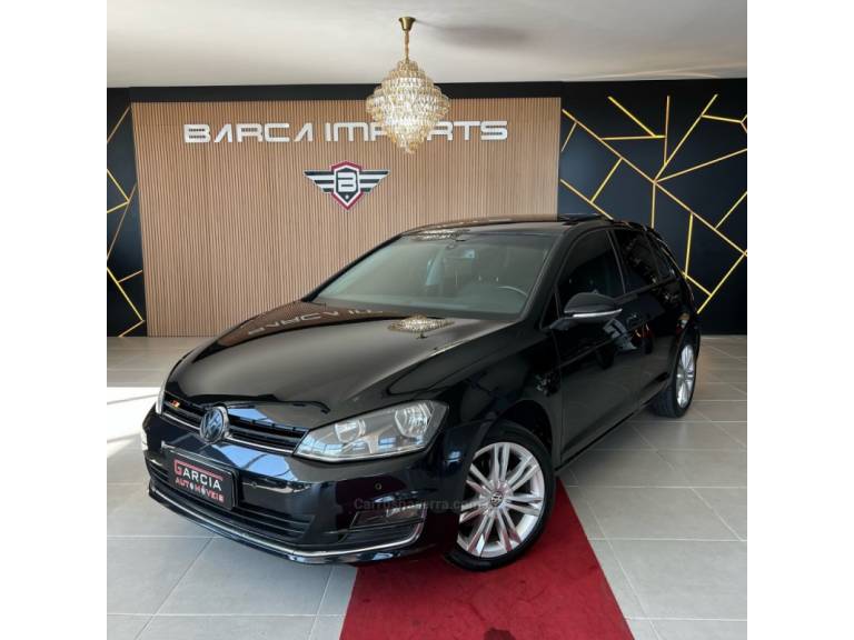 VOLKSWAGEN - GOLF - 2014/2014 - Preta - R$ 84.900,00